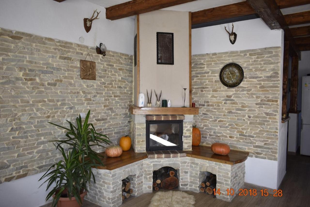 Отель Casa Cristalul Muntilor Пояна-Мэрулуй Экстерьер фото